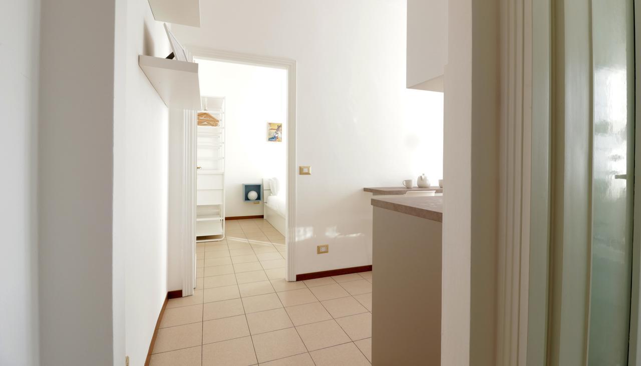 Italianway-Bergognone 47 Flat Apartment Milan Luaran gambar